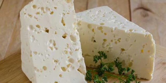 ابطال یک مصوبه مالیاتی درباره پنیر و ماست